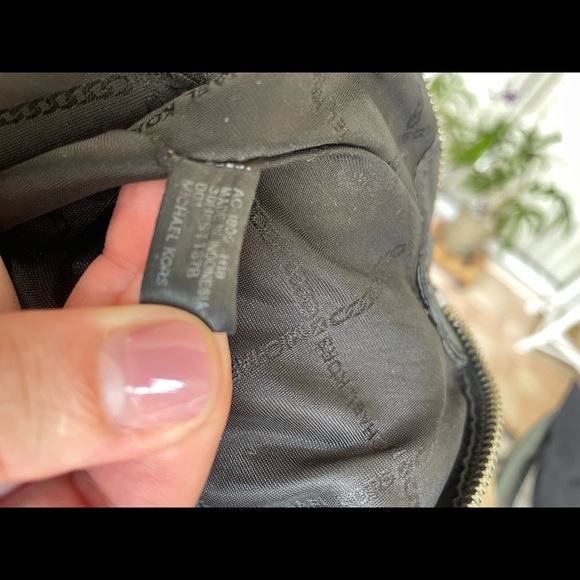 Michael Kors Handbag - Picture 11 of 16